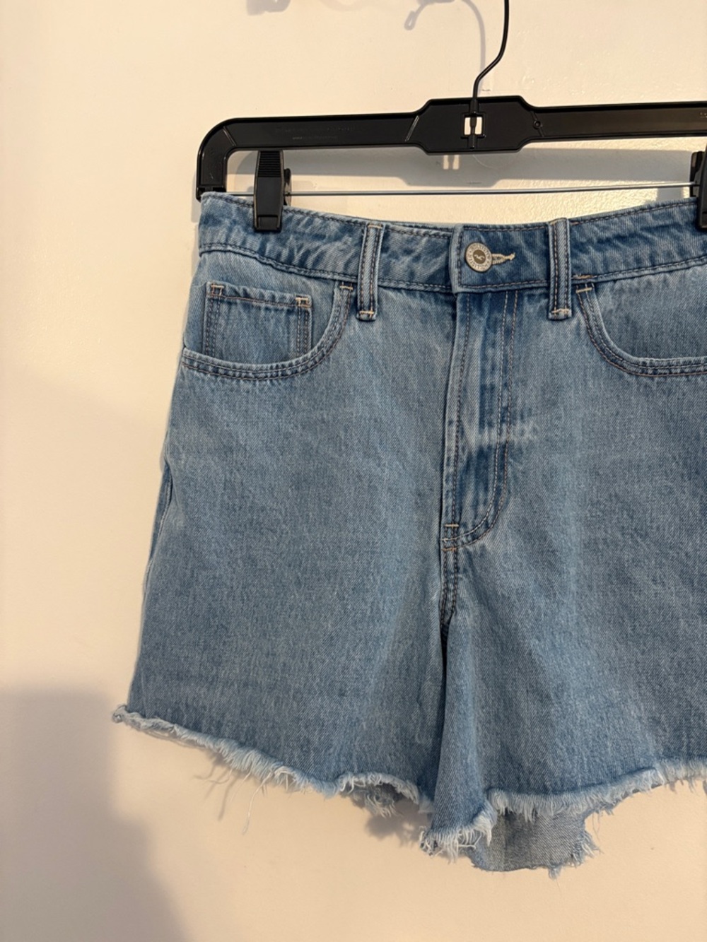 Hollister Ultra High Rise 90’s Denim Shorts 25 / 0 - Picture 3 of 8